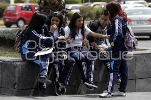 ESTUDIANTES . VACACIONES SEMANA SANTA