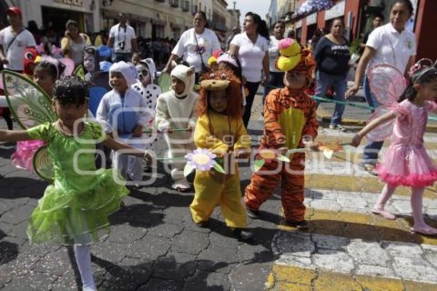 DESFILE DE LA PRIMAVERA