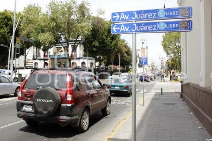 TABLERO ELECTRÓNICO . ESTACIONAMIENTO