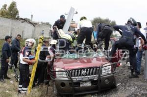 ACCIDENTE AUTOPISTA . TEXMELUCAN