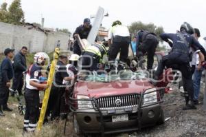 ACCIDENTE AUTOPISTA . TEXMELUCAN