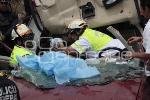 ACCIDENTE AUTOPISTA . TEXMELUCAN