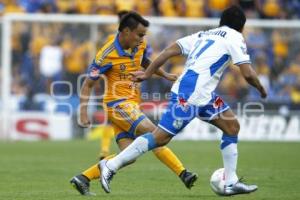 FÚTBOL . PUEBLA FC VS TIGRES