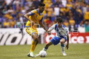 FÚTBOL . PUEBLA FC VS TIGRES