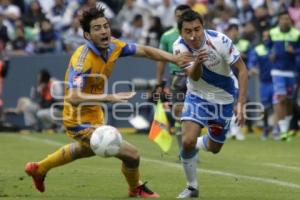 FÚTBOL . PUEBLA FC VS TIGRES