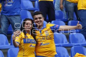 FÚTBOL . PUEBLA FC VS TIGRES