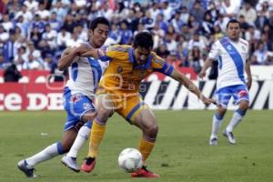 FÚTBOL . PUEBLA FC VS TIGRES