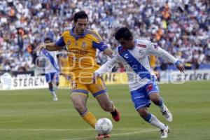 FÚTBOL . PUEBLA FC VS TIGRES