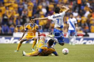 FÚTBOL . PUEBLA FC VS TIGRES