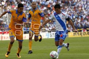 FÚTBOL . PUEBLA FC VS TIGRES