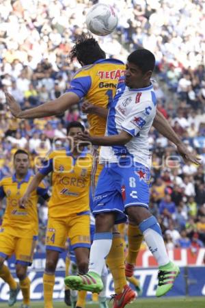 FÚTBOL . PUEBLA FC VS TIGRES