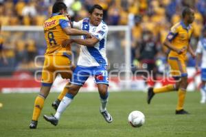 FÚTBOL . PUEBLA FC VS TIGRES