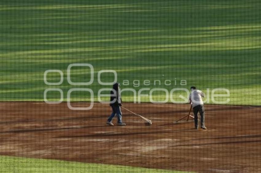 REMODELACIÓN ESTADIO HERMANOS SERDÁN