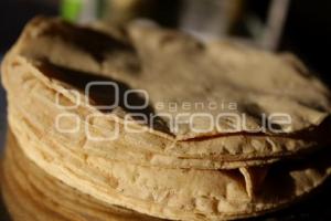 TORTILLA . ECONOMÍA