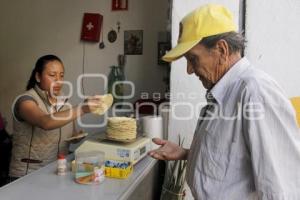 TORTILLA . ECONOMÍA