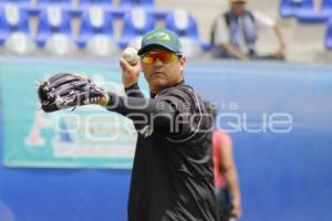 BEISBOL . ENTRENAMIENTO . PERICOS DE PUEBLA