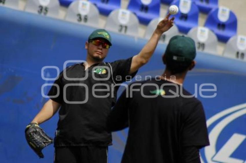 BEISBOL . ENTRENAMIENTO . PERICOS DE PUEBLA