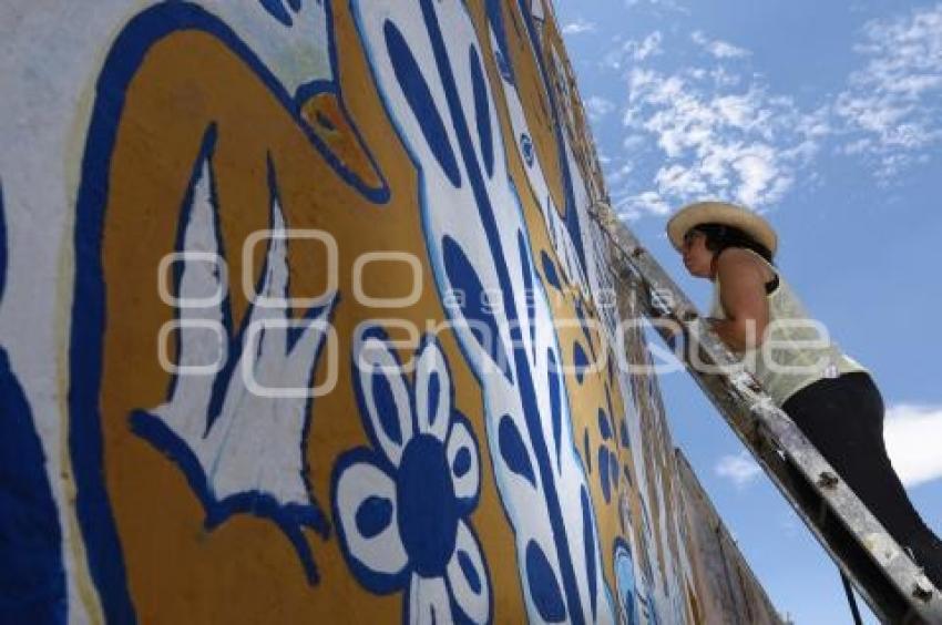 CIUDAD MURAL . BARRIO DE XANENETLA