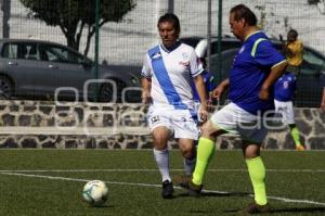 FUTBOL VETERANOS . PUEBLA FC VS CRUZ AZUL