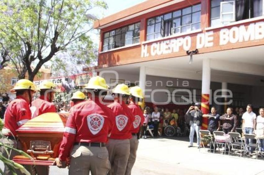 SEPELIO BOMBERO . TEHUACÁN