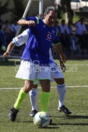 FUTBOL VETERANOS . PUEBLA FC VS CRUZ AZUL