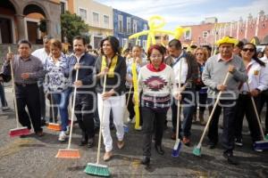 INICIA CAMPAÑA ROXANA LUNA