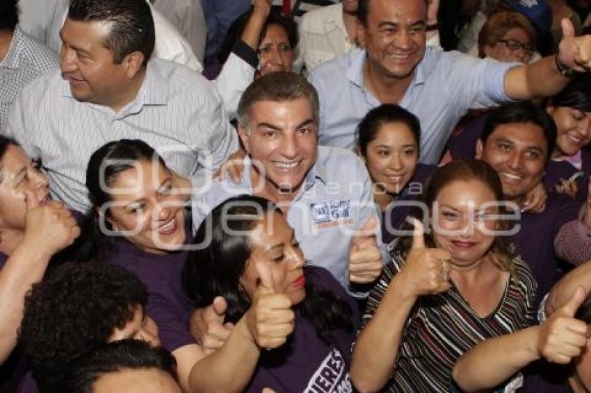 ELECCIONES . ANTONIO GALI EN CHACHAPA