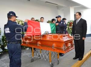 HOMENAJE A POLICÍA FALLECIDO