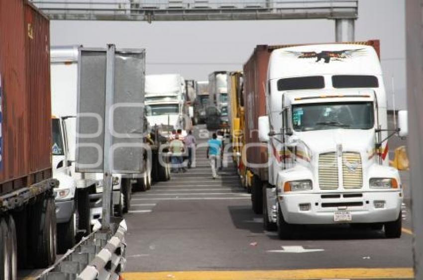 BLOQUEO . CASETA DE ESPERANZA