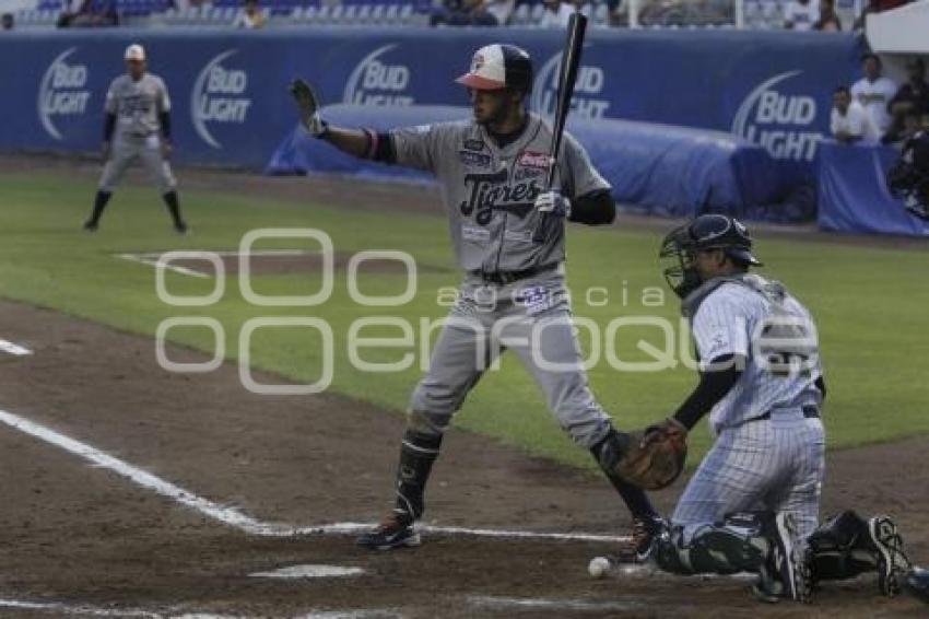 BEISBOL . PERICOS VS TIGRES