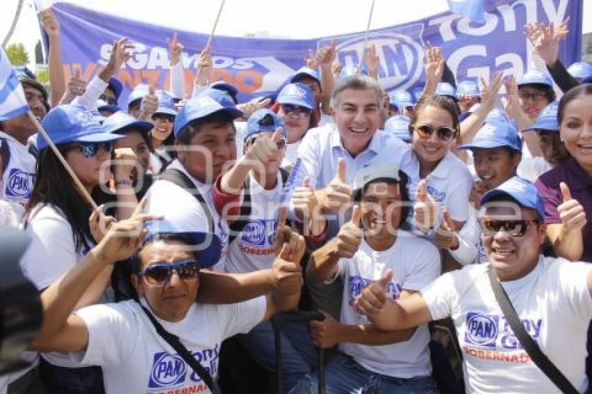 ELECCIONES . CAMIÓN ANTONIO GALI