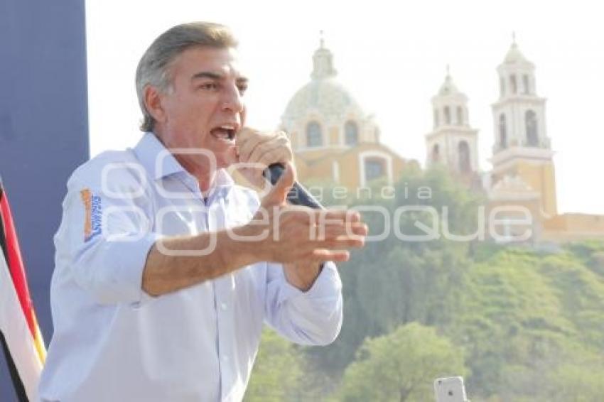 ELECCIONES . ANTONIO GALI EN CHOLULA