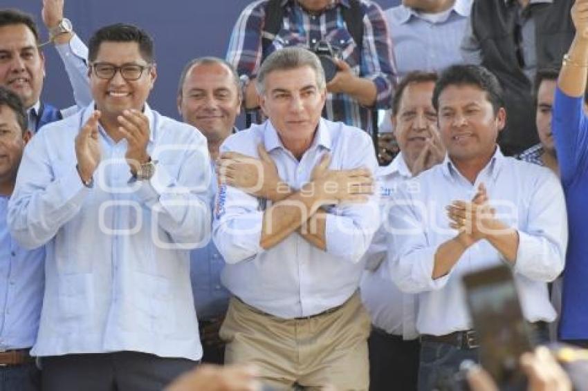 ELECCIONES . ANTONIO GALI EN CHOLULA