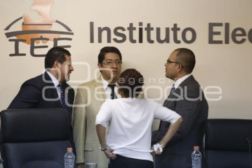 SESIÓN IEE