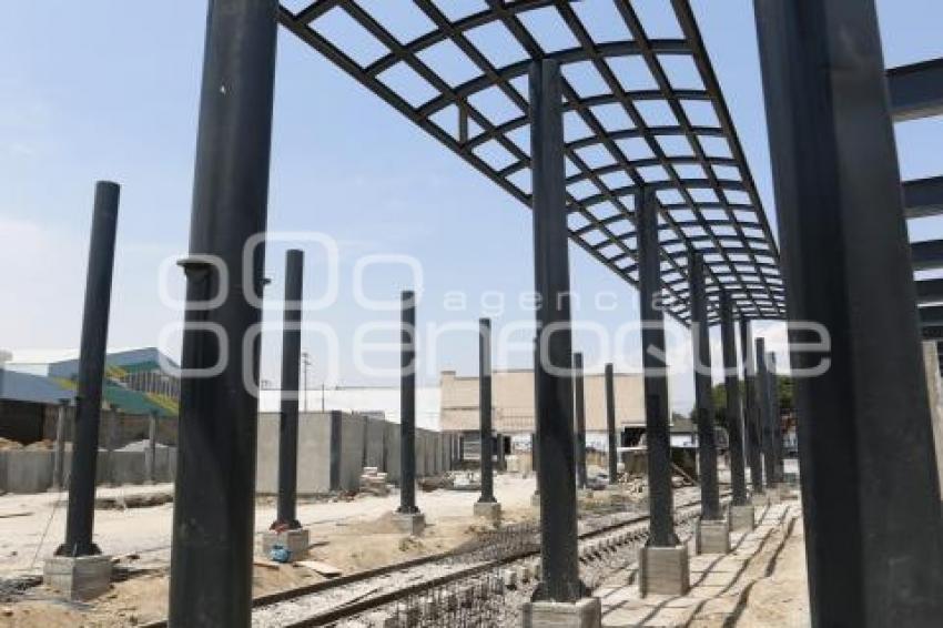 TREN TURÍSTICO