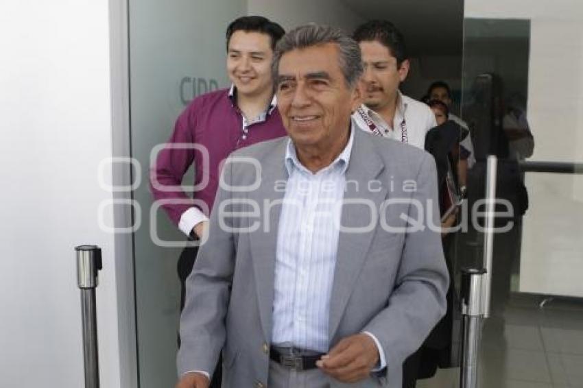 ELECCIONES . ABRAHAM QUIRÓZ