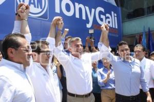 ELECCIONES . TONY GALI . CASA DE CAMPAÑA