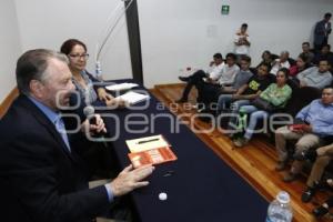 PRESENTACIÓN LIBRO SÓLO ASÍ