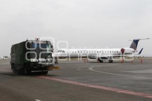 CAÍDA DE CENIZA . AEROPUERTO PUEBLA