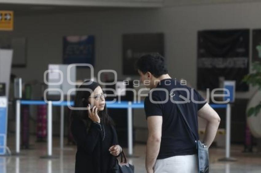 CAÍDA DE CENIZA . AEROPUERTO PUEBLA