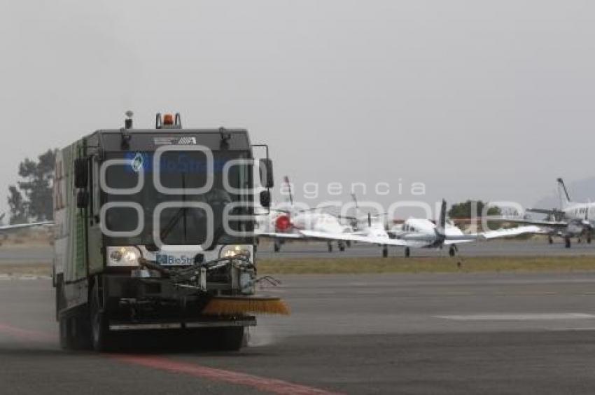 CAÍDA DE CENIZA . AEROPUERTO PUEBLA