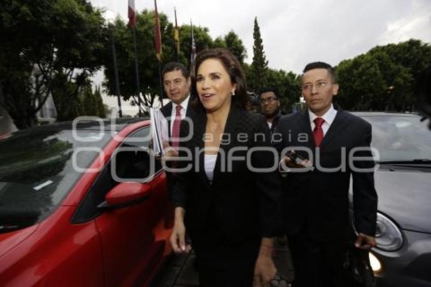ELECCIONES . ENCUENTRO EMPRESARIAL