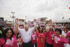 ELECCIONES . BLANCA ALCALA . LIENZO CHARRO