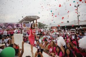 ELECCIONES . BLANCA ALCALA . LIENZO CHARRO