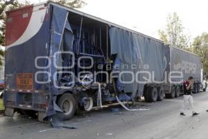 TREN GOLPEA TRACTO CAMION DE REFRESCOS 