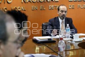 SESIÓN ORDINARIA . INE