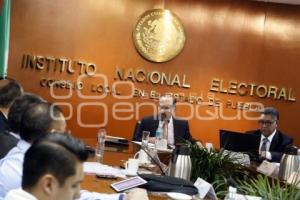 SESIÓN ORDINARIA . INE