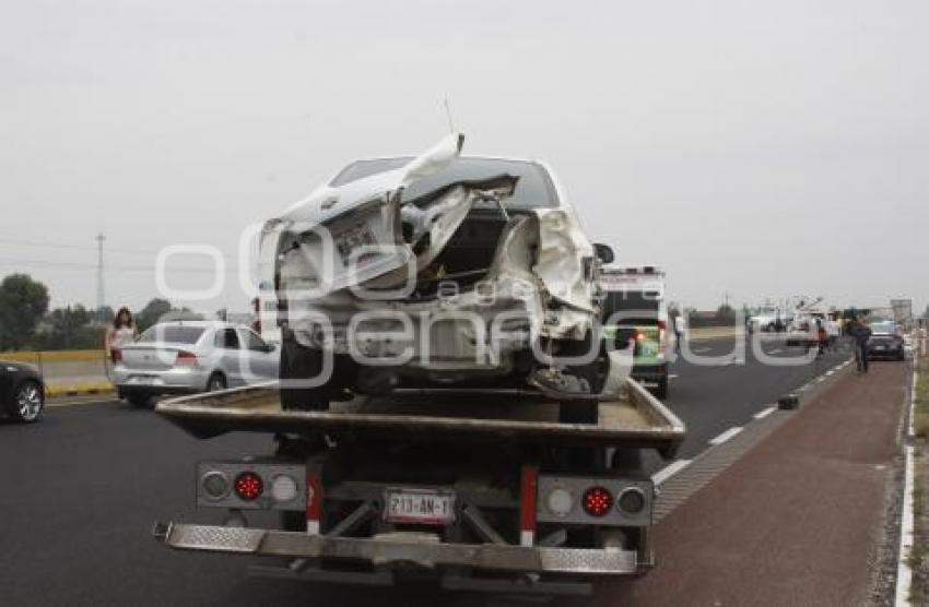 VOLCADURA AUTOPISTA MÉXICO-PUEBLA