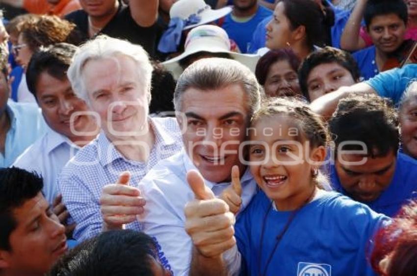 ELECCIONES . ANTONIO GALI EN CHOLULA