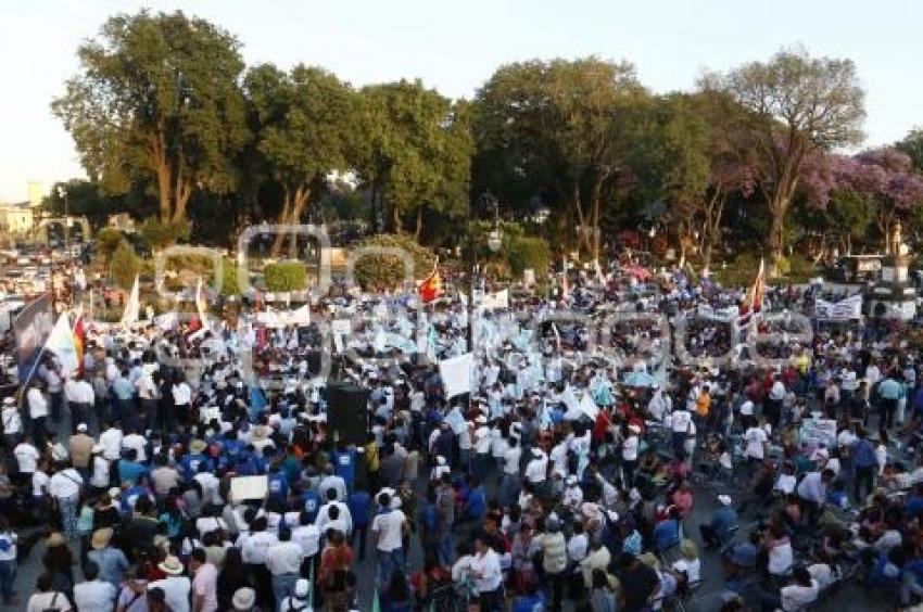 ELECCIONES . ANTONIO GALI EN CHOLULA